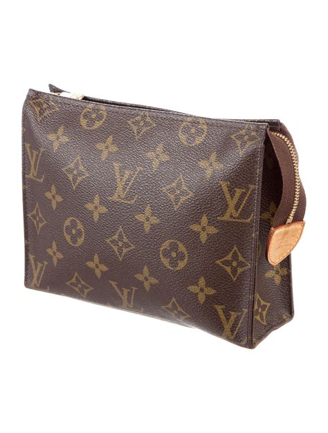 louis vuitton 19 toiletry|louis vuitton toiletry pouch 15.